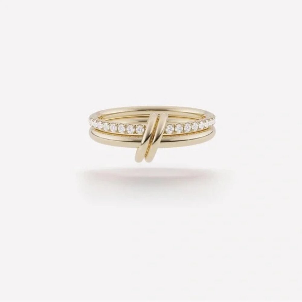 Spinelli Ring in 18k gold and diamonds Size: 8
